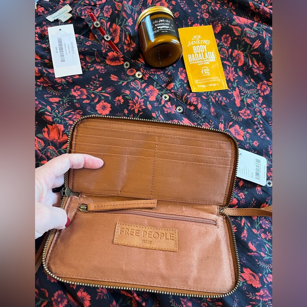 Sundance and Free People Bundle • $8 start for Christy G • four items included - Picture 5 of 7